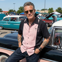 Contrast Crown Bowling Shirt in Black & Pink